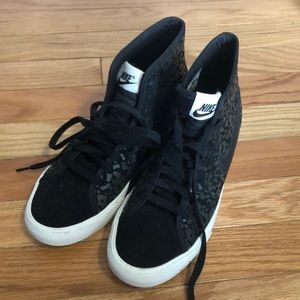 NIKE High Tops